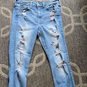 Hollister jeans